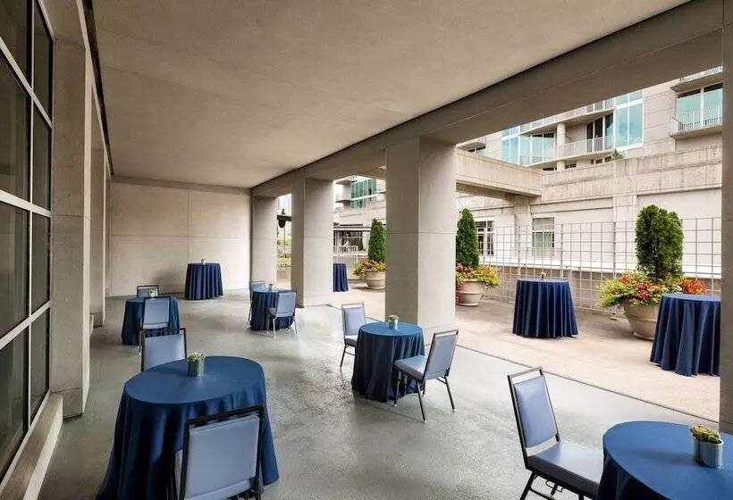 酒店 Twelve Midtown, Marriott Autograph Collection