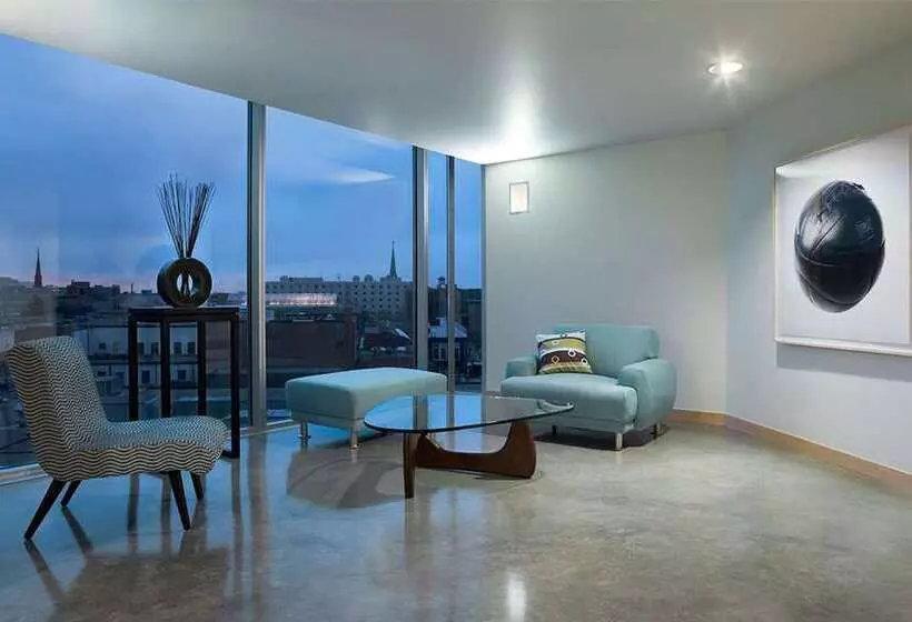 ホテル Vetro Iowa City, Tapestry Collection By Hilton