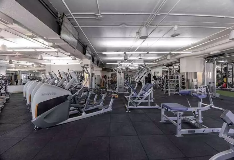 ホテル Vetro Iowa City, Tapestry Collection By Hilton