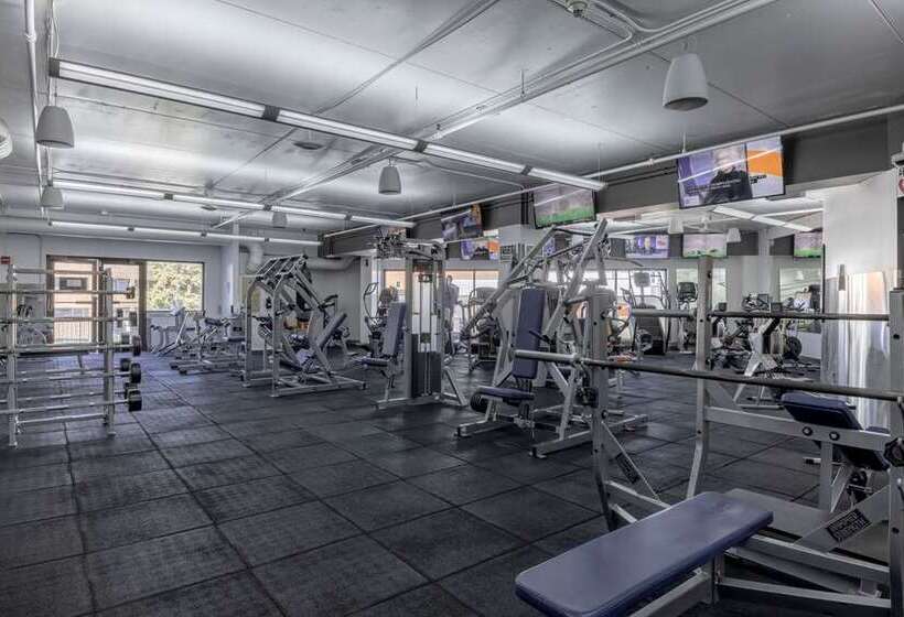 فندق Vetro Iowa City, Tapestry Collection By Hilton