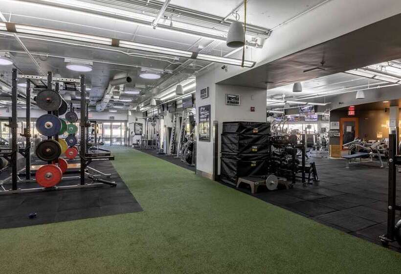 فندق Vetro Iowa City, Tapestry Collection By Hilton