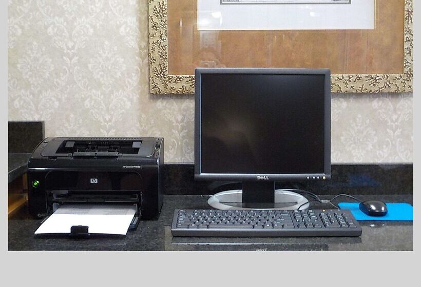 فندق على الطريق Surestay Plus Hotel By Best Western Warner Robins Afb