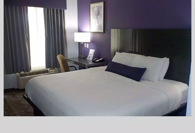 Motelli Surestay Plus Hotel By Best Western Warner Robins Afb