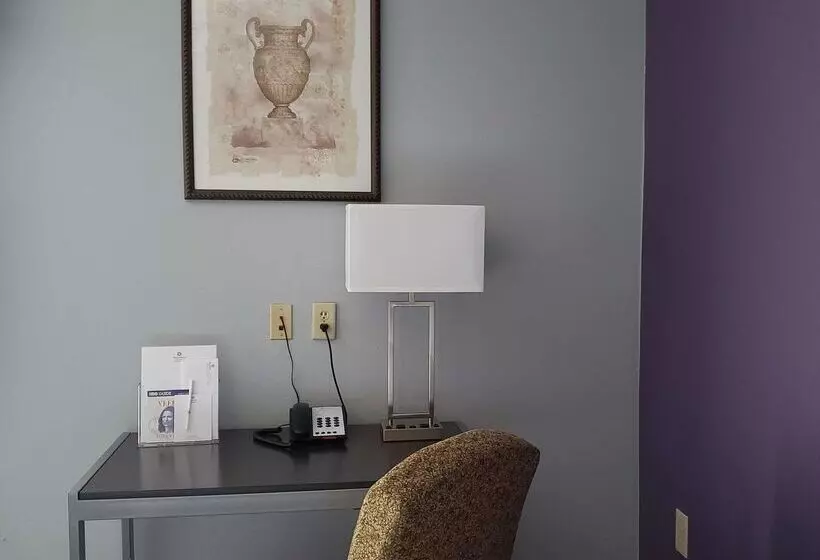 Motelli Surestay Plus Hotel By Best Western Warner Robins Afb