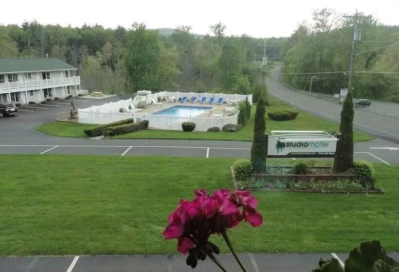 Studio Motel Of Lake George