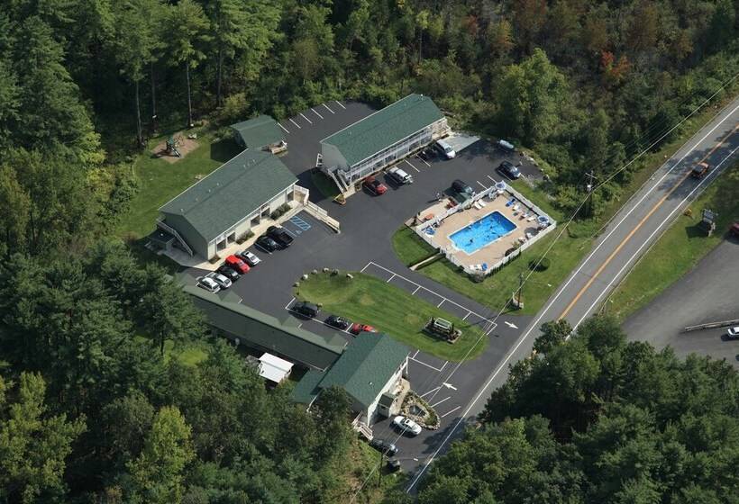 Studio Motel Of Lake George