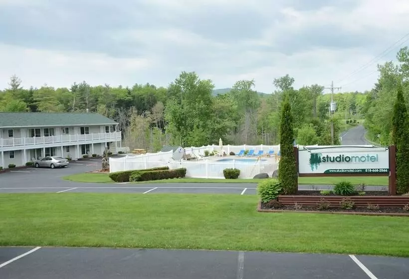 Studio Motel Of Lake George