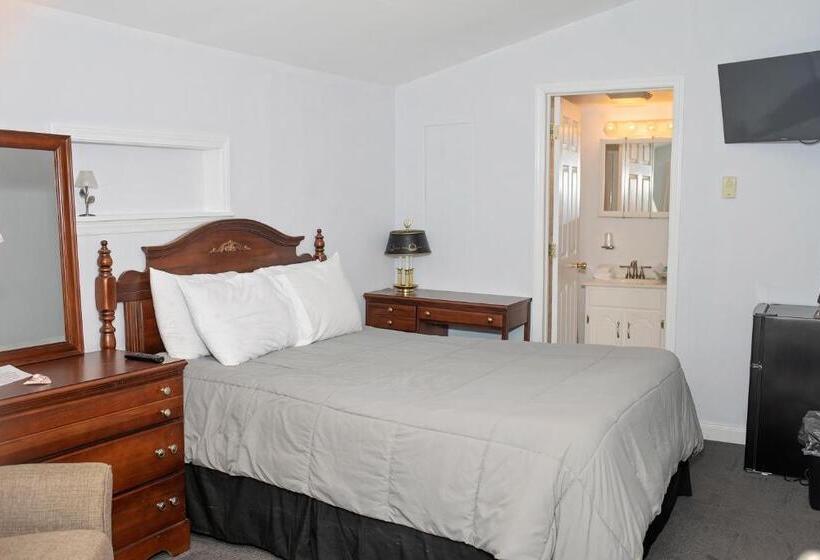 צימר Longhouse Lodge Motel