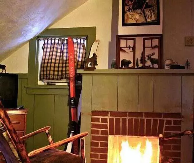 ベッドアンドブレックファースト The Ira Allen House