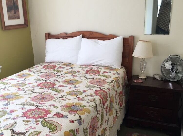 Bed and Breakfast The Ira Allen House