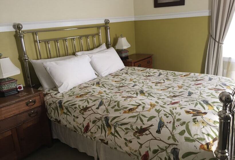 Bed and Breakfast The Ira Allen House