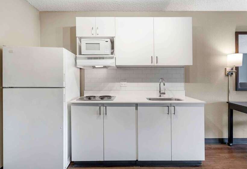 Extended Stay America Premier Suites  Union City  Dyer St