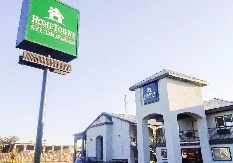 HomeTowne Studios Midland
