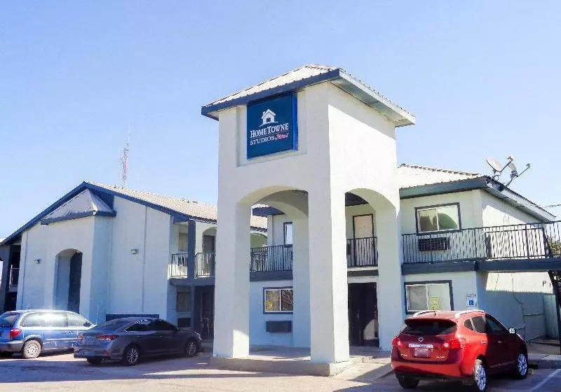 HomeTowne Studios Midland