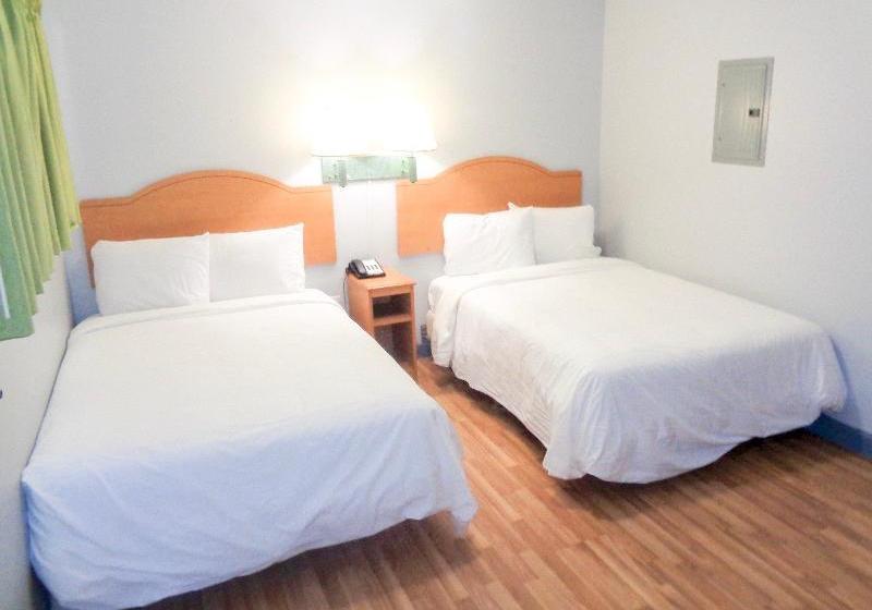 HomeTowne Studios Midland