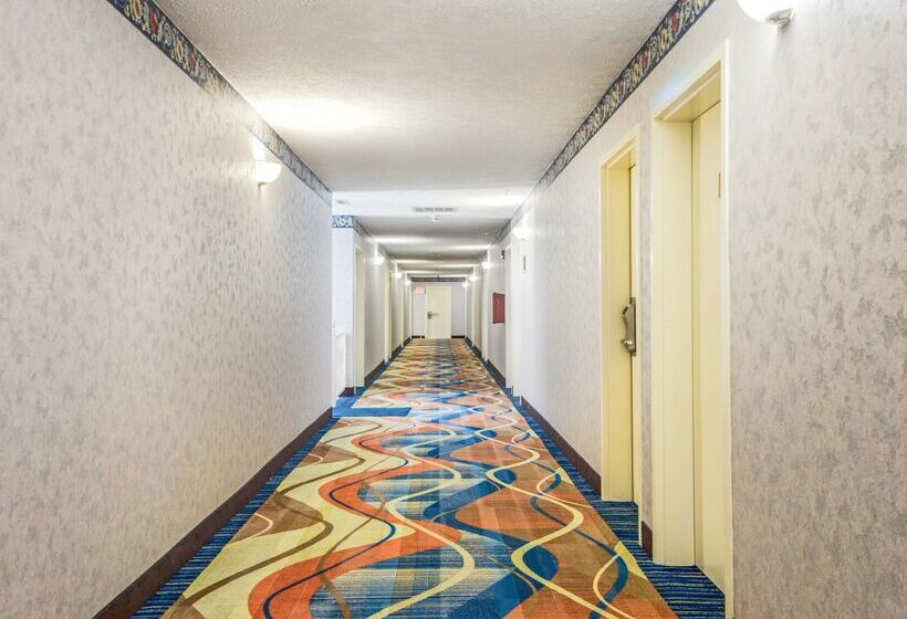 فندق Americas Best Value Inn Clayton