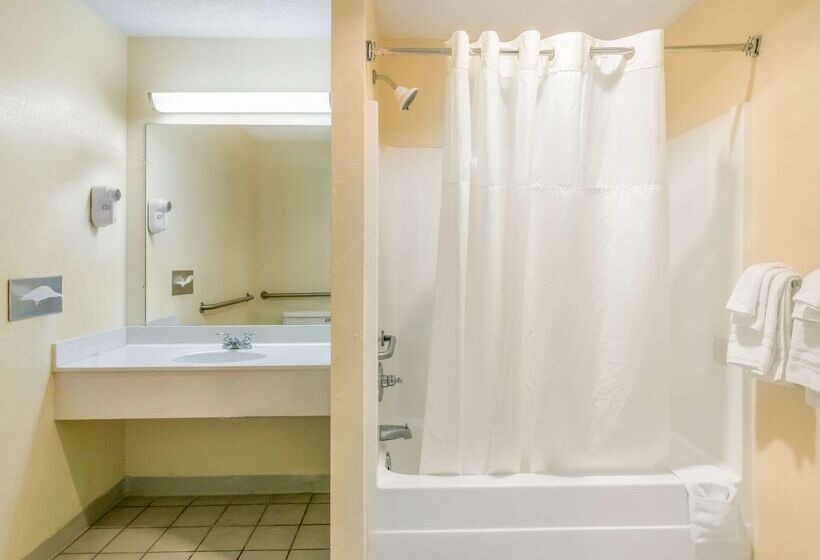 فندق Americas Best Value Inn Clayton