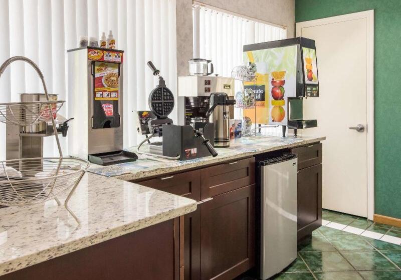 فندق Americas Best Value Inn Clayton