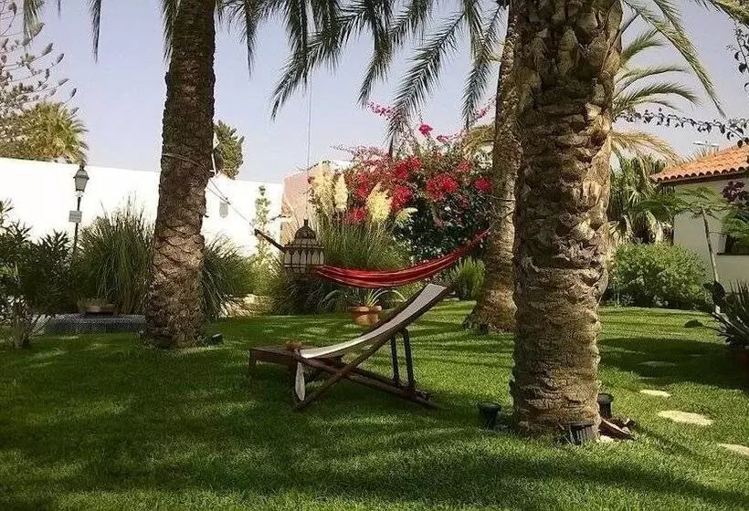 Birdcage Gay Men Resort and Lifestyle