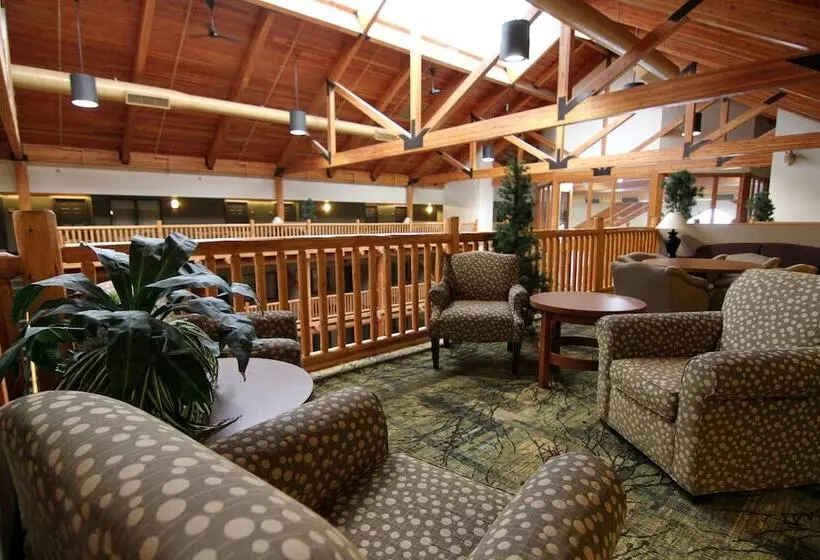 Casper C Mon Inn Hotel & Suites