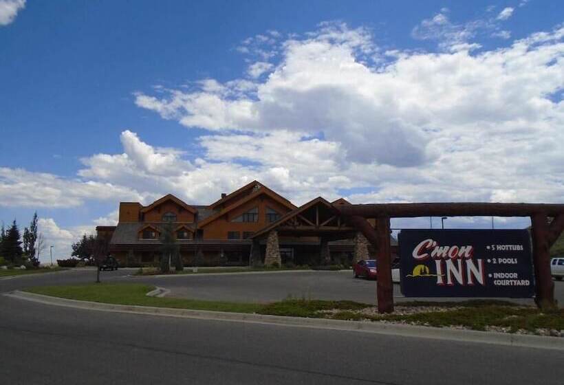 Casper C Mon Inn Hotel & Suites