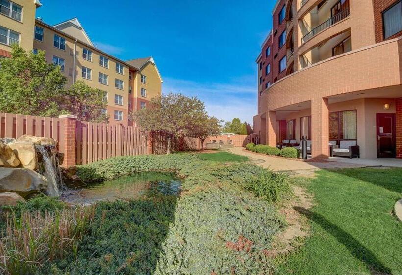 فندق Courtyard Cincinnati North At Union Centre