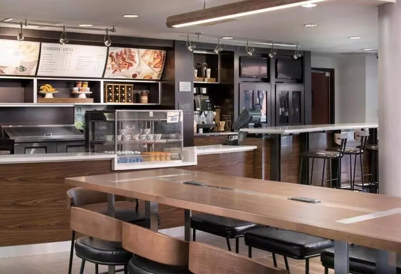 호텔 Courtyard Memphis Collierville