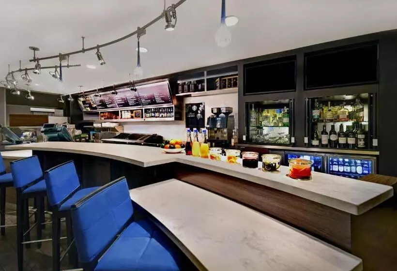 Otel Courtyard Republic Airport Long Island/farmingdale