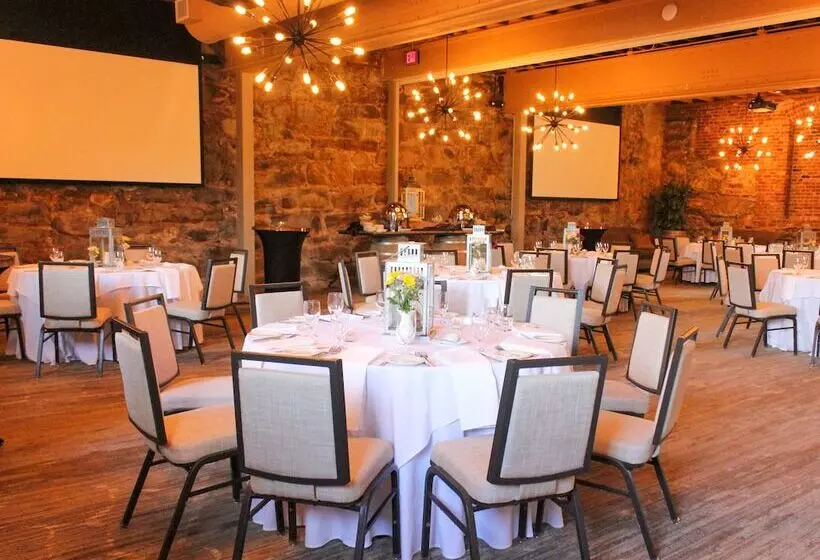 Craddock Terry Hotel, Lynchburg, A Tribute Portfolio