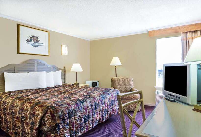 Отель Days Inn By Wyndham Slidell