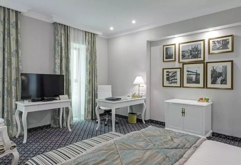 Kazzhol Hotel Astana