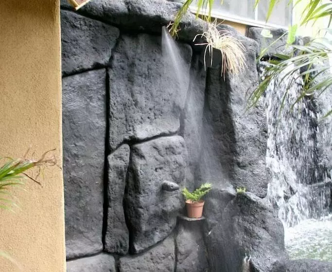 ホテル Nalu Kai Lodge