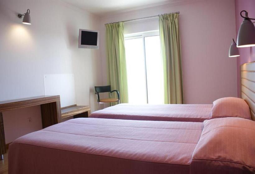 هتل O Novo Principe