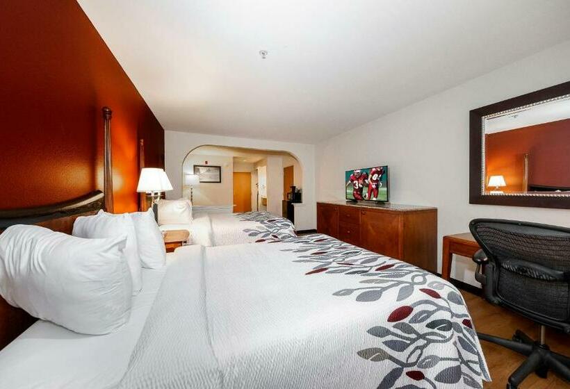 Hotel Red Roof Inn & Suites Biloxi Ocean Springs