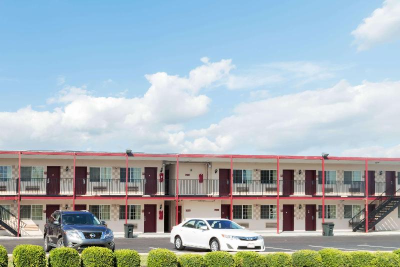 酒店 Grove City Travel Inn Columbus South