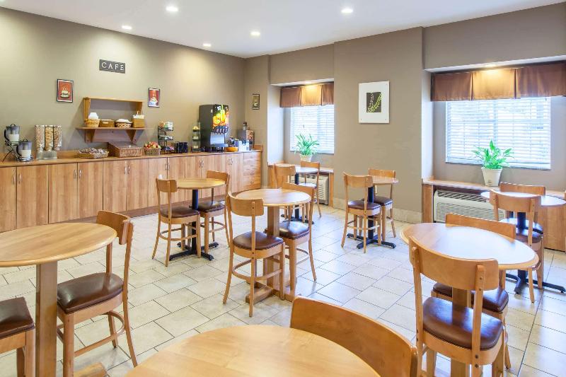 Microtel Inn & Suites By Wyndham Johnstown