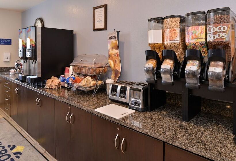 Microtel Inn & Suites By Wyndham Klamath Falls