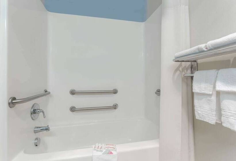 Microtel Inn & Suites By Wyndham Klamath Falls