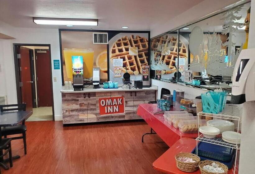 모텔 Omak Inn