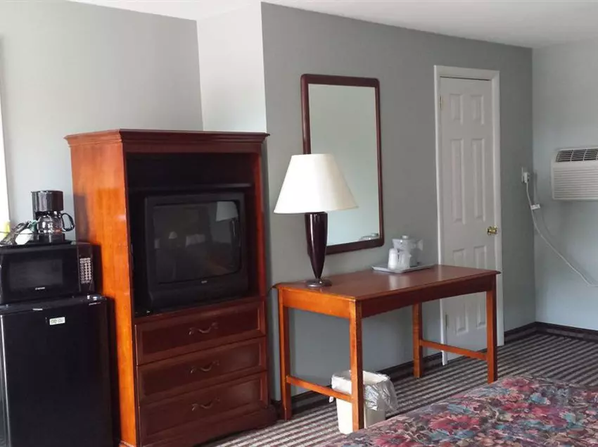 모텔 Travel Inn Lebanon