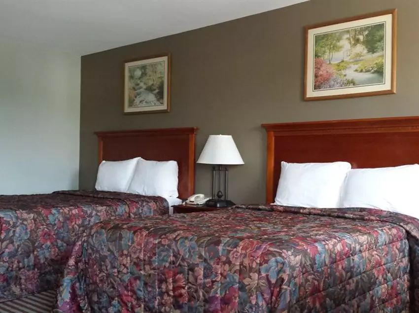 모텔 Travel Inn Lebanon