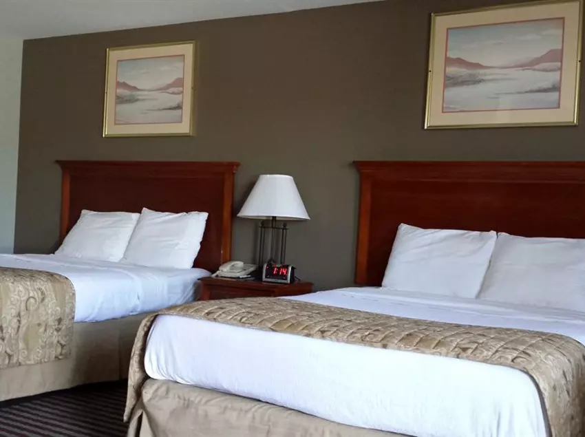 모텔 Travel Inn Lebanon