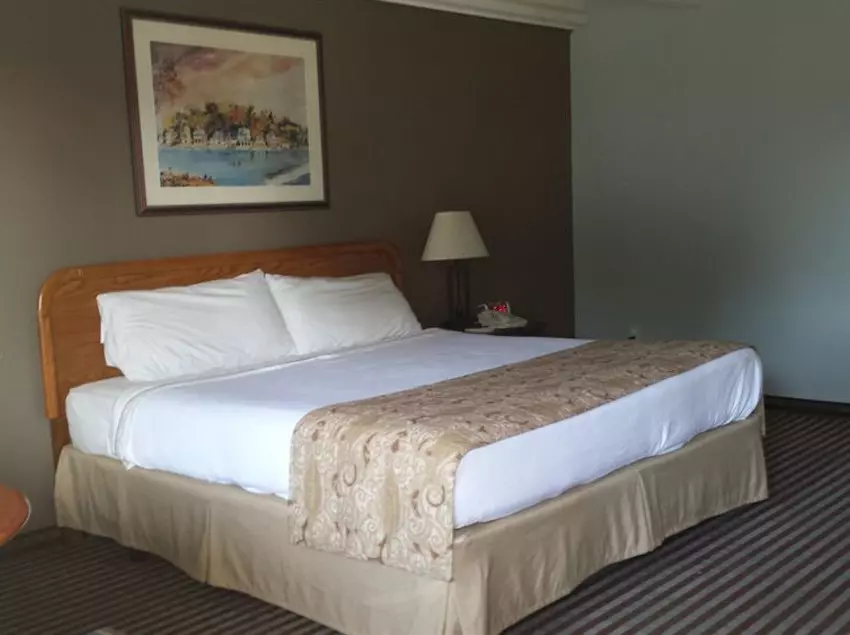 모텔 Travel Inn Lebanon