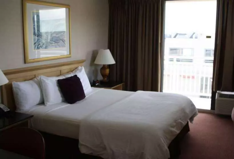 The Empress Hotel & Adult Nightclub