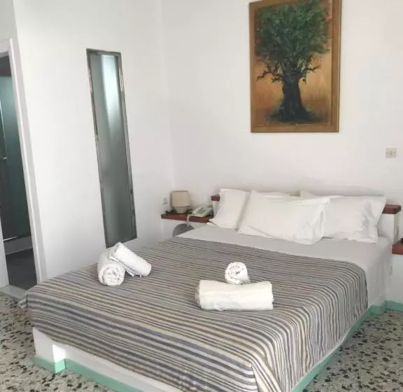 Vallas Apartments & Villas