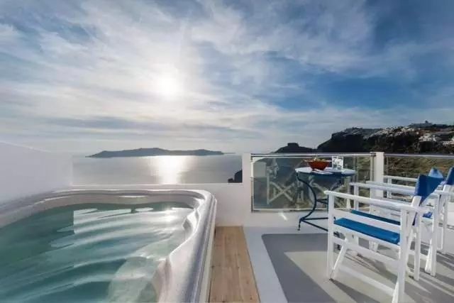 Vallas Apartments & Villas