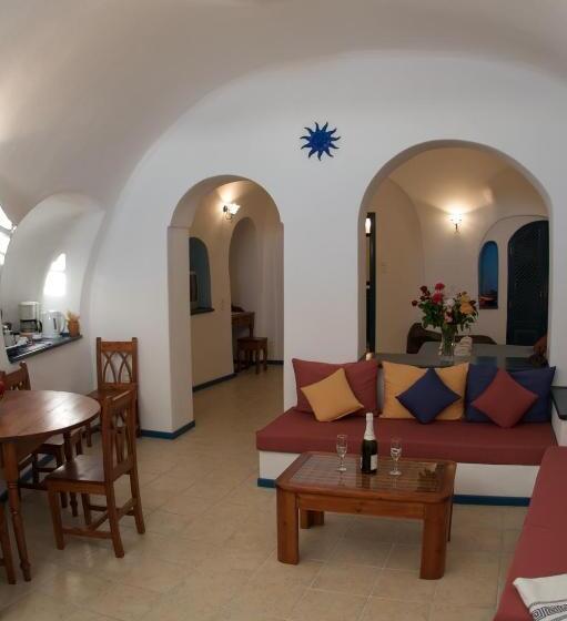 Vallas Apartments & Villas