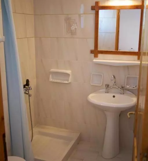 Vallas Apartments & Villas