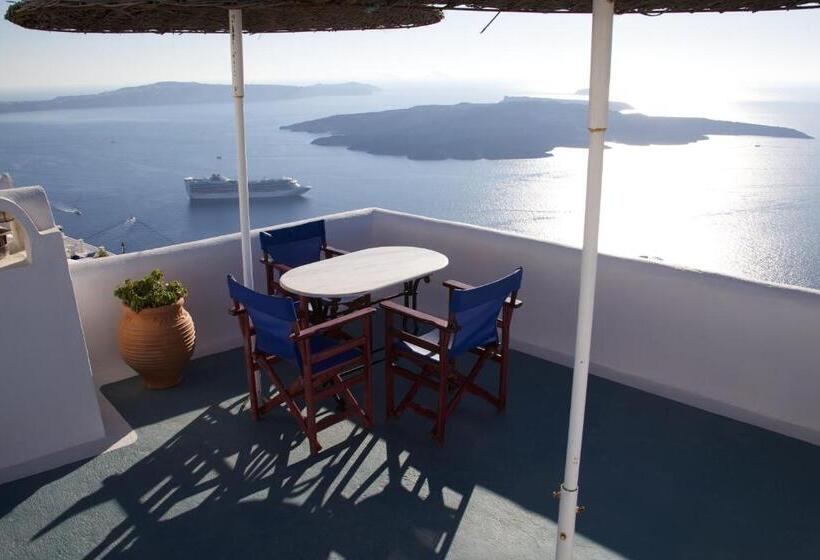 Vallas Apartments & Villas