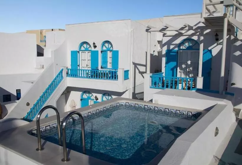 Vallas Apartments & Villas